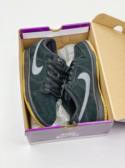 Nike SB Dunk Low "Fog"