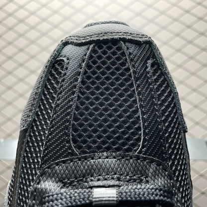 Nike Zoom Vomero 5 "Black"