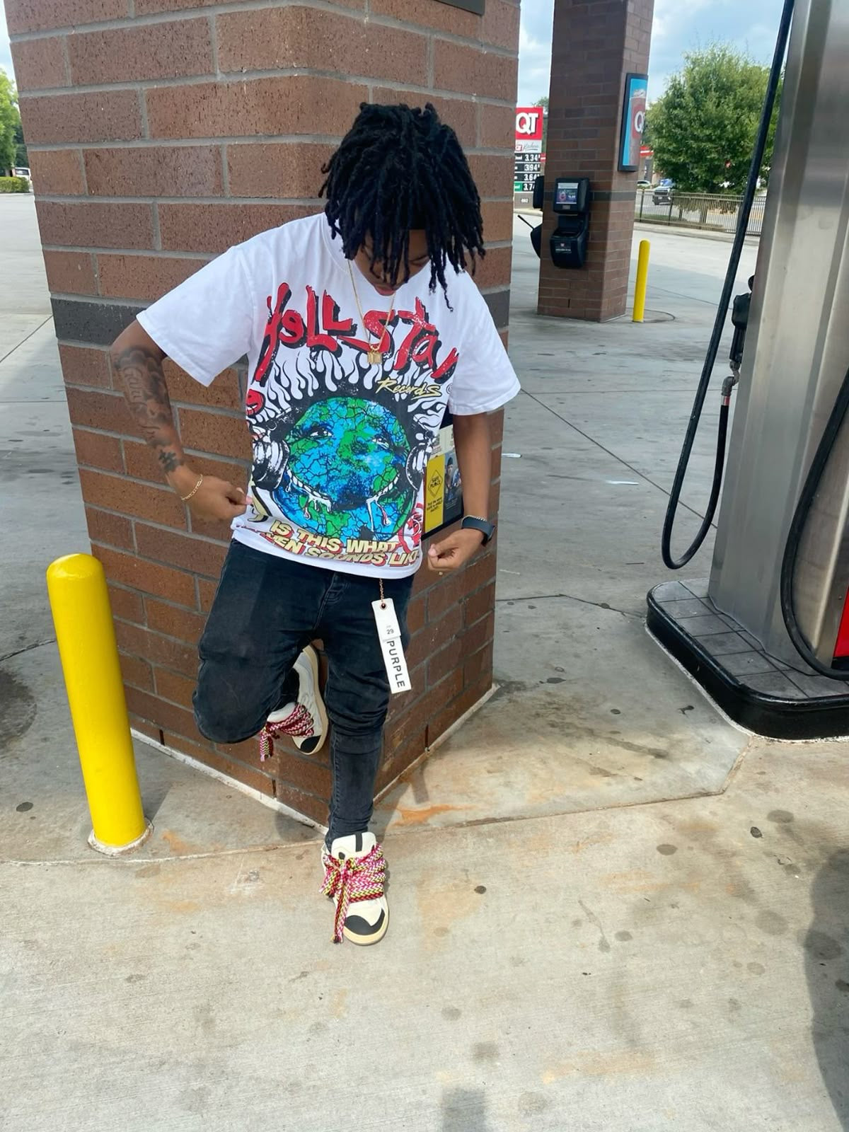 HELLST@R Heaven on Earth Tシャツ