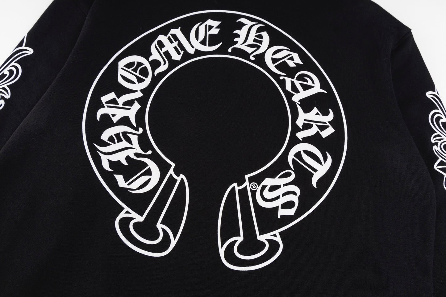 CH ジップパーカー