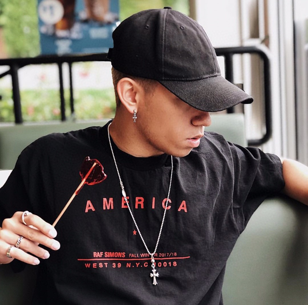 CHROME HEARTS クロムハーツ クラシックなクロスフラワーネックレス