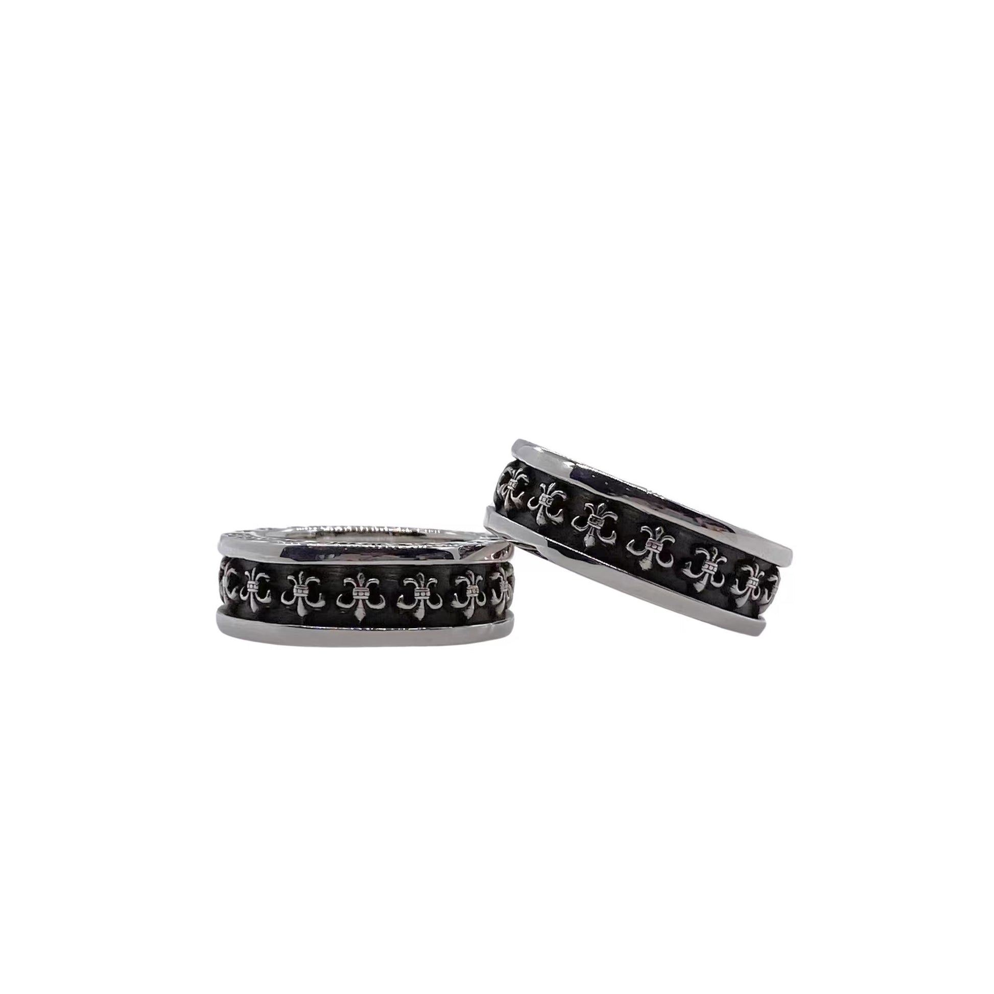 CHROME HEARTS クロムハーツ アンティーク加工を施した刻印リング