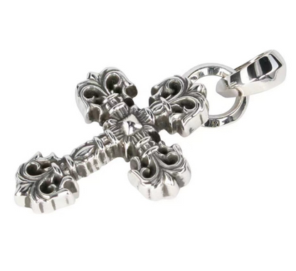 CHROME HEARTS クロムハーツ クラシックなクロスネックレス
