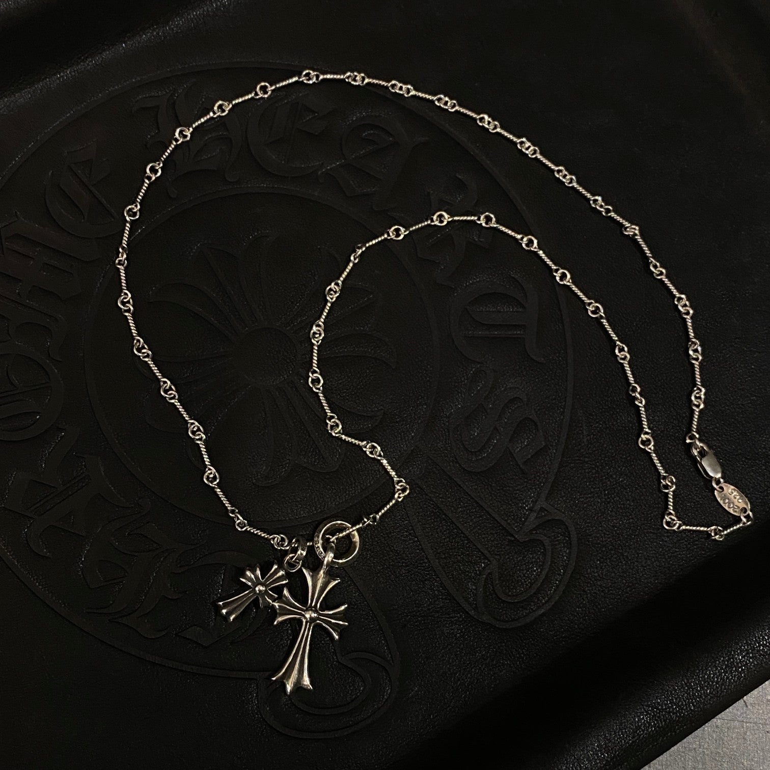 CHROME HEARTS クロムハーツ レターリングクロスネックレス
