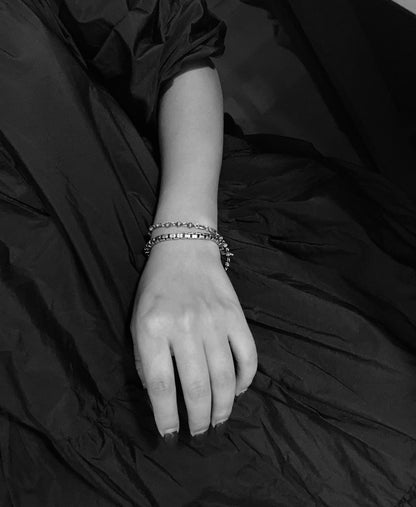 CHROME HEARTS クロムハーツ 四角い文字のブレスレット