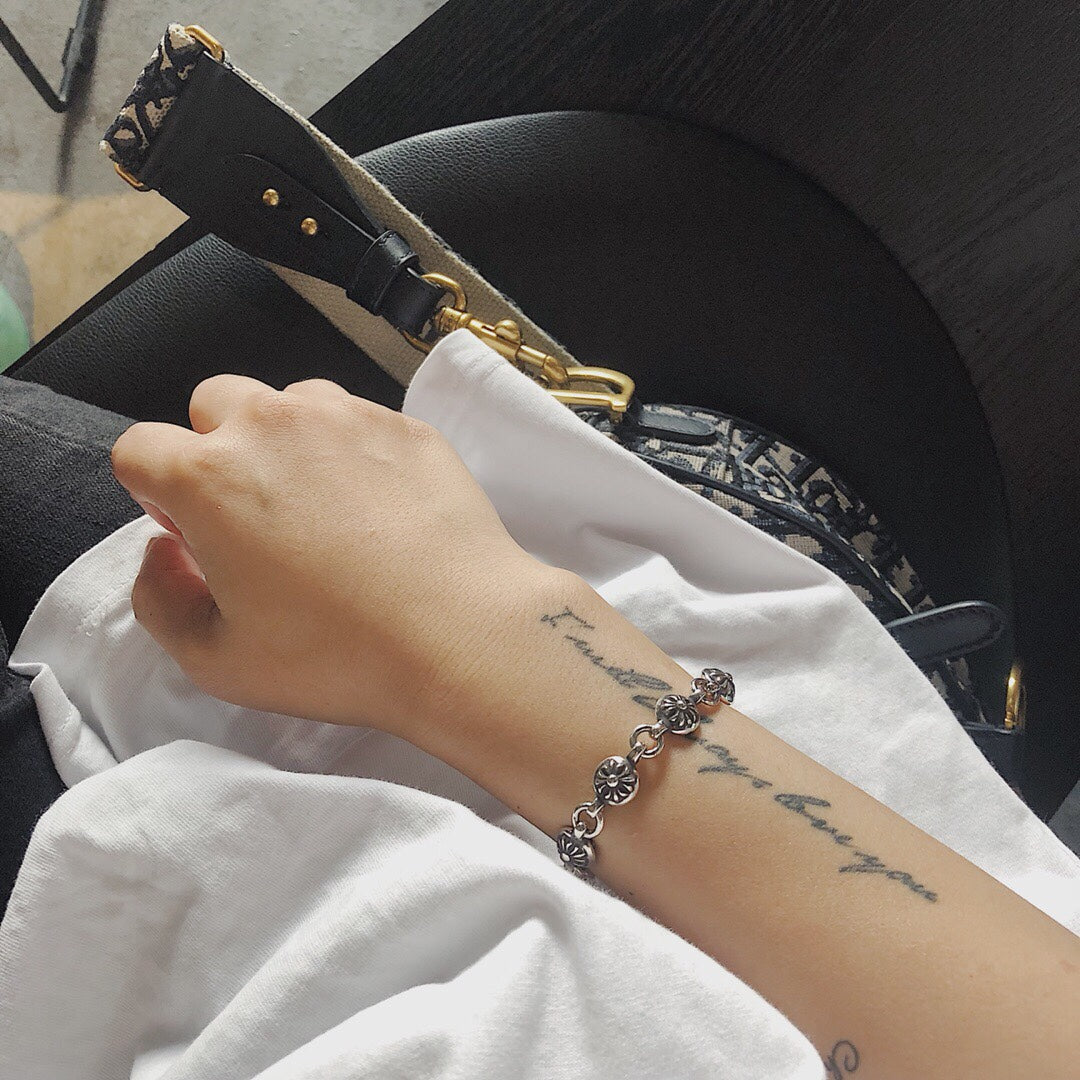 CHROME HEARTS クロムハーツボールクロスフラワーブレスレット