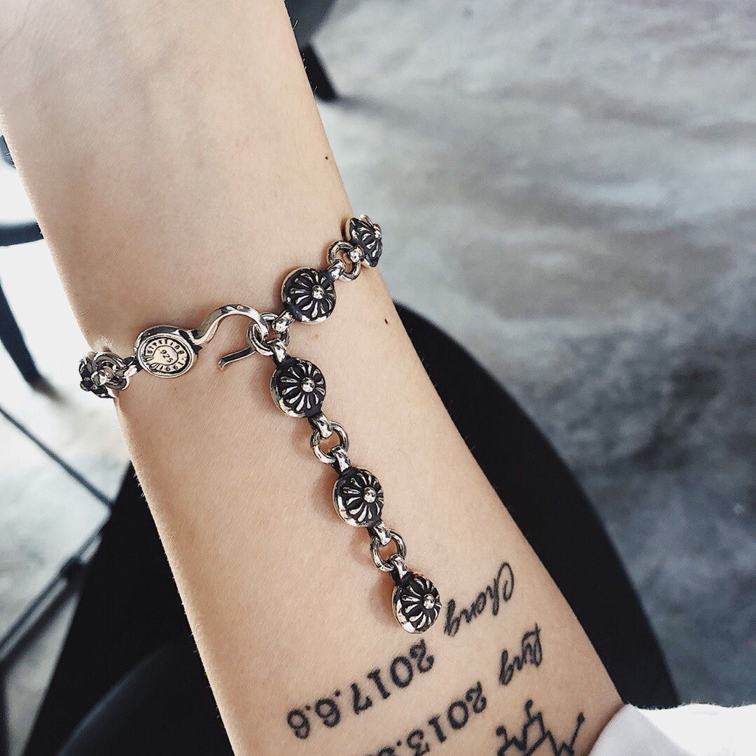 CHROME HEARTS クロムハーツボールクロスフラワーブレスレット