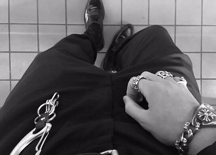 CHROME HEARTS Diamond Cross Flower Ring