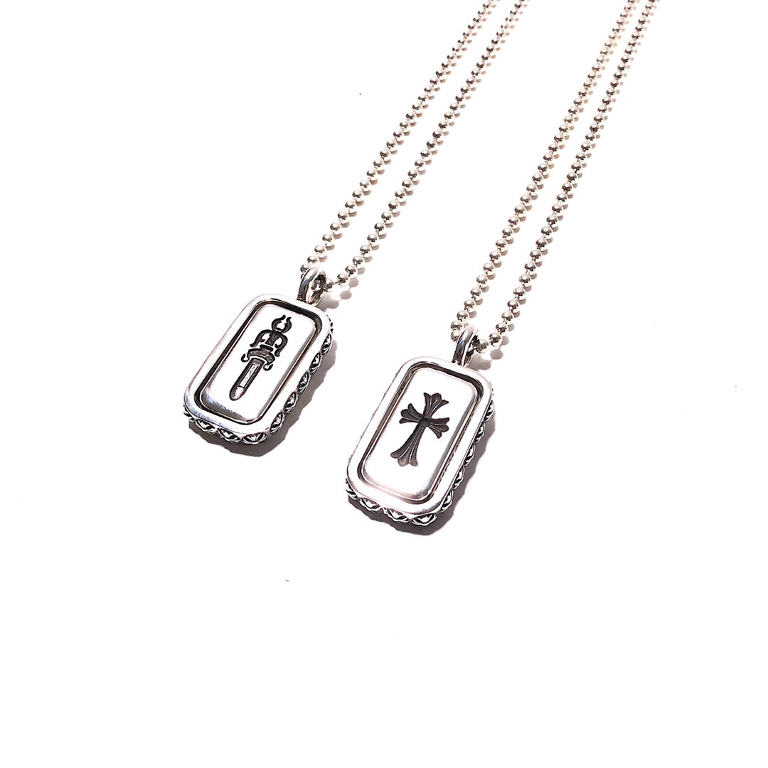 CHROME HEARTS Double-sided rotating square necklace