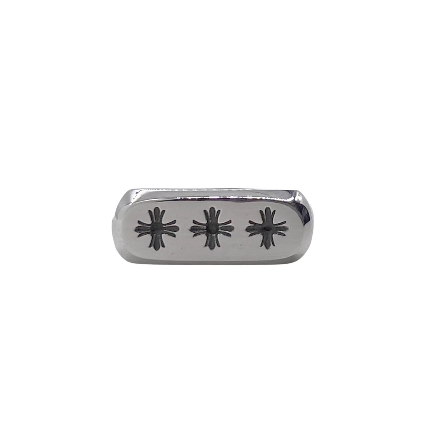CHROME HEARTS Three Cross Flower Glossy Ring