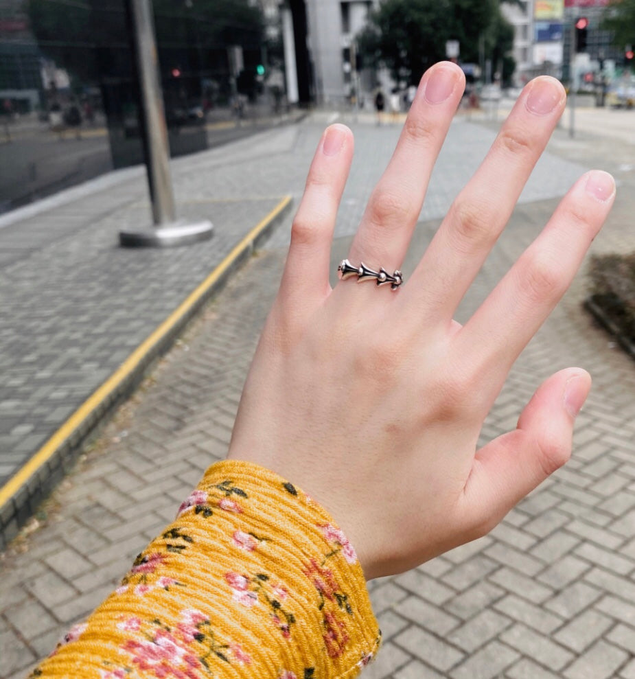 CHROME HEARTS fishbone ring