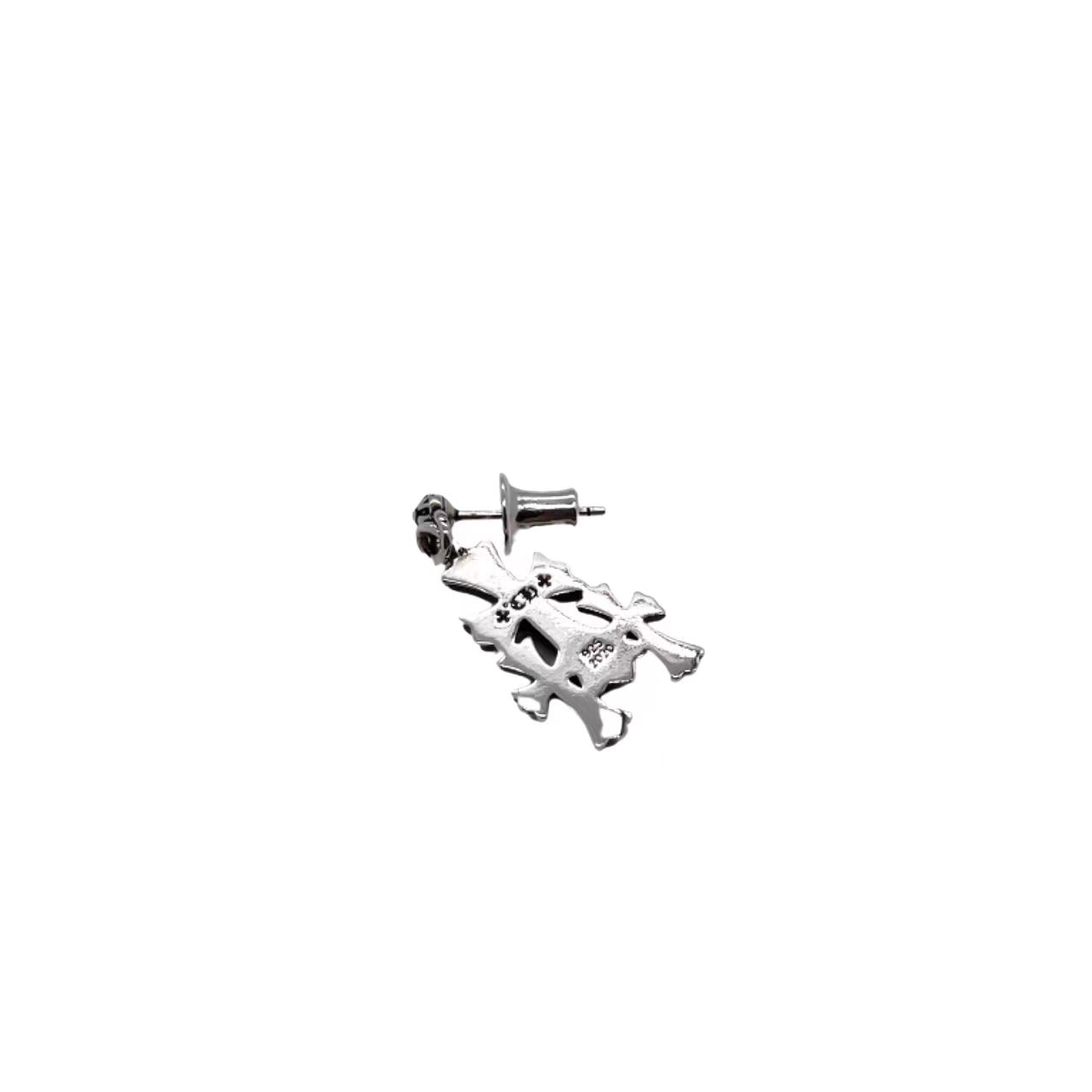 CHROME HEARTS 3 cross earrings