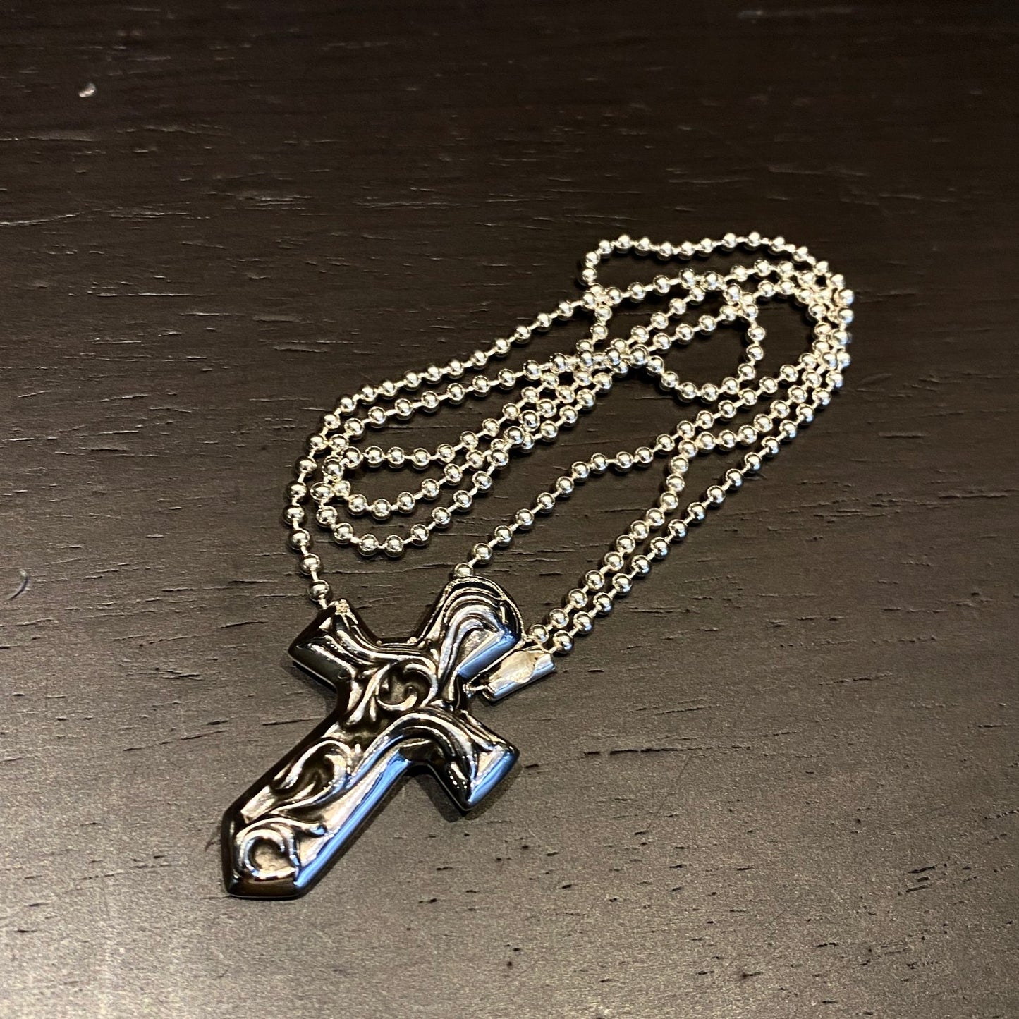 CHROME HEARTS Grapevine Cross Necklace