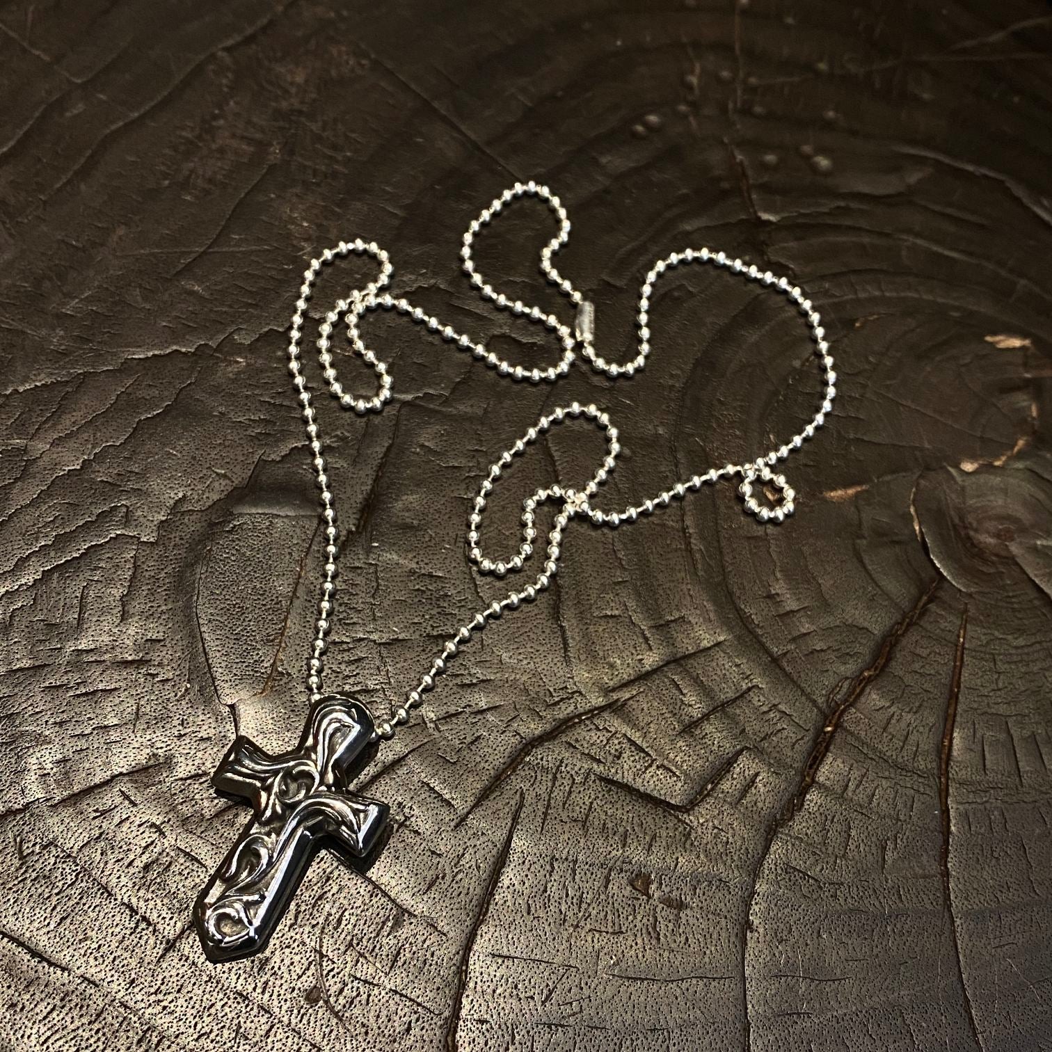 CHROME HEARTS Grapevine Cross Necklace
