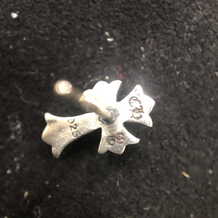 CHROME HEARTS Long Cross Earrings