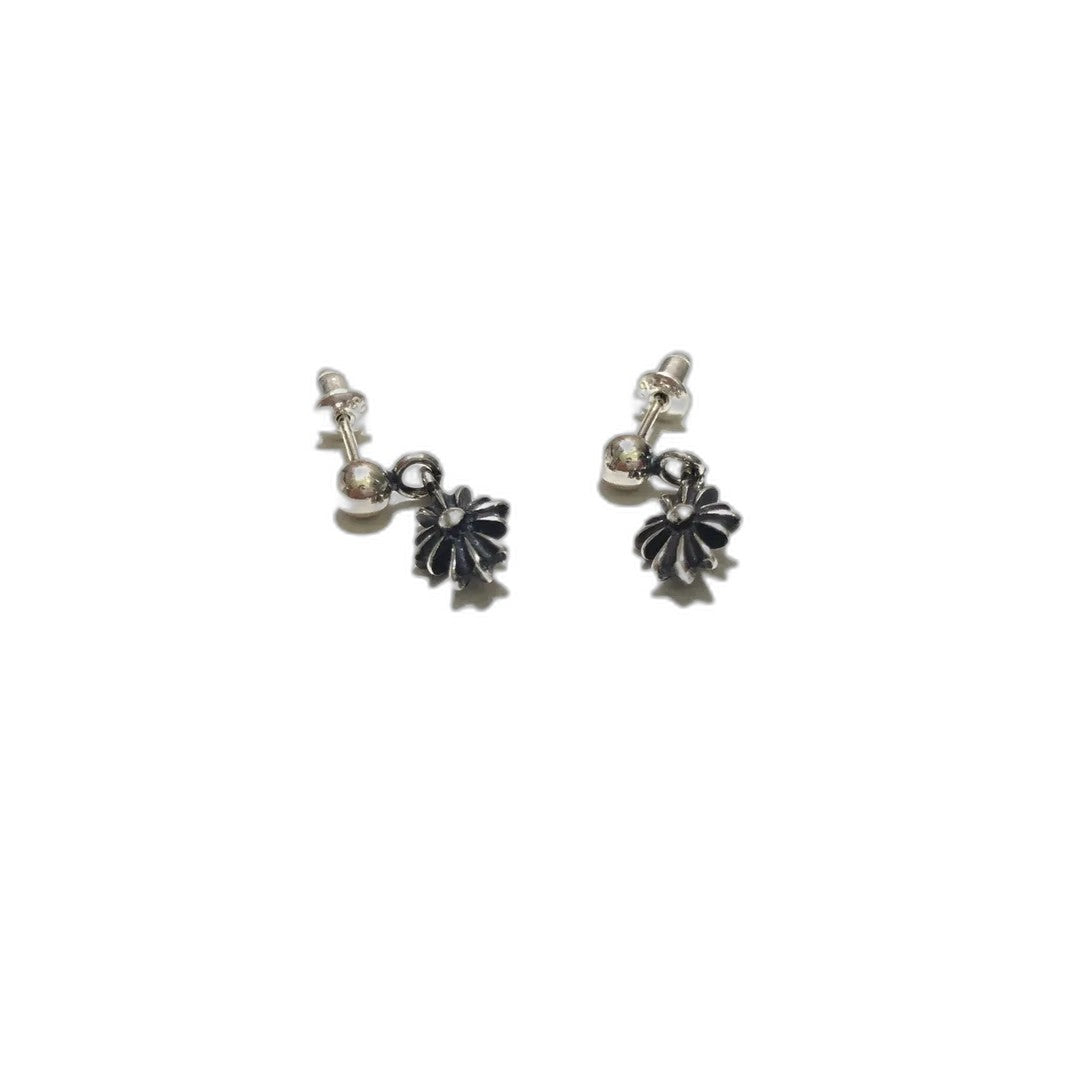 CHROME HEARTS TinyE1 Earrings