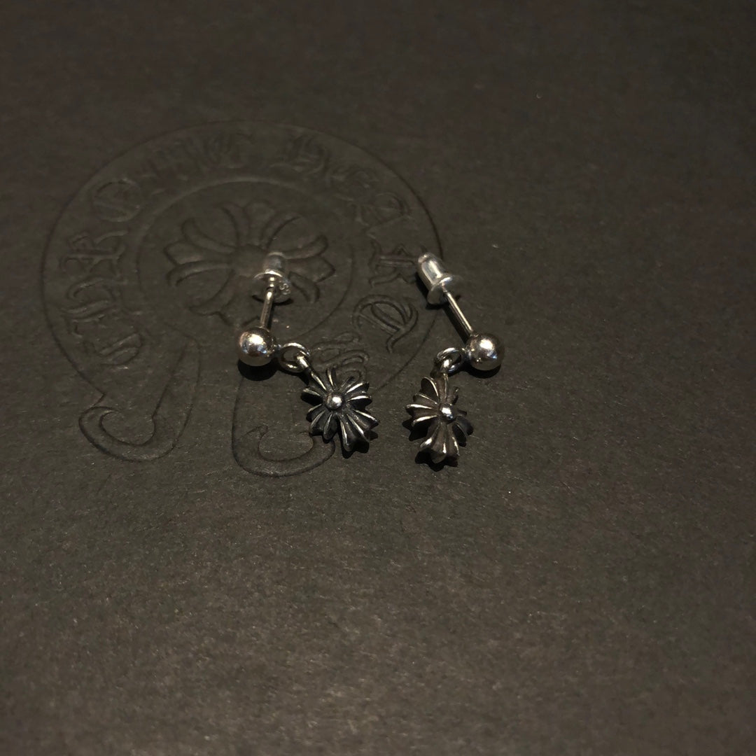 CHROME HEARTS TinyE1 Earrings