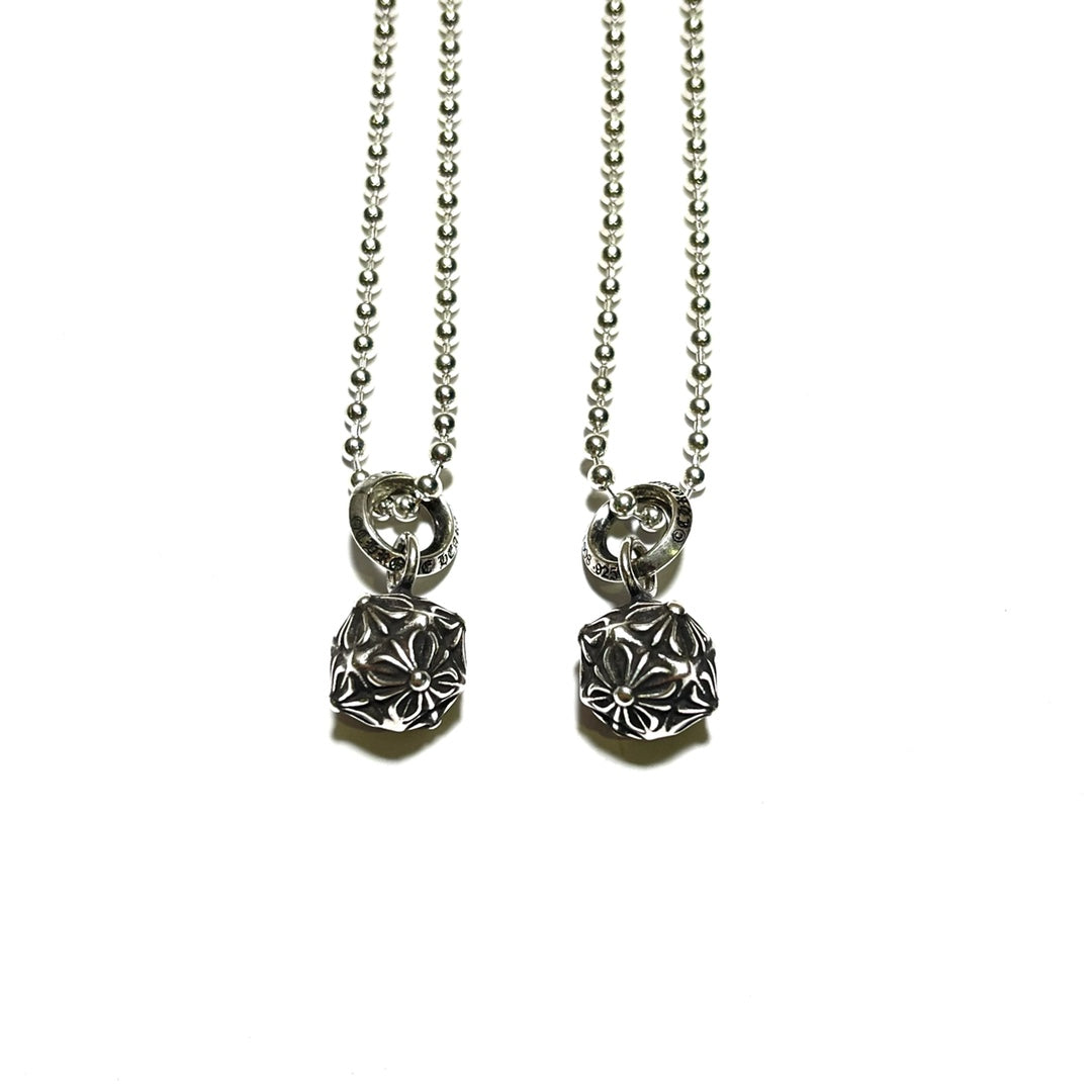 CHROME HEARTS  Six Square Cross Dice Necklace