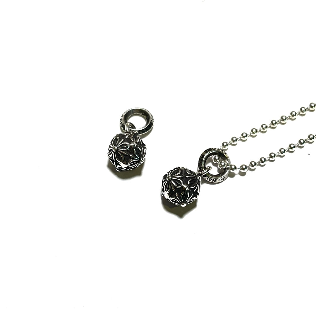 CHROME HEARTS  Six Square Cross Dice Necklace