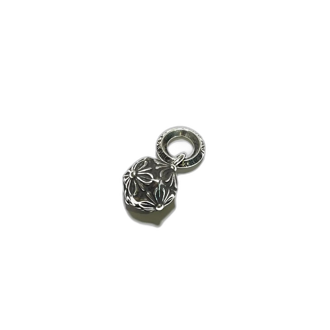 CHROME HEARTS  Six Square Cross Dice Necklace