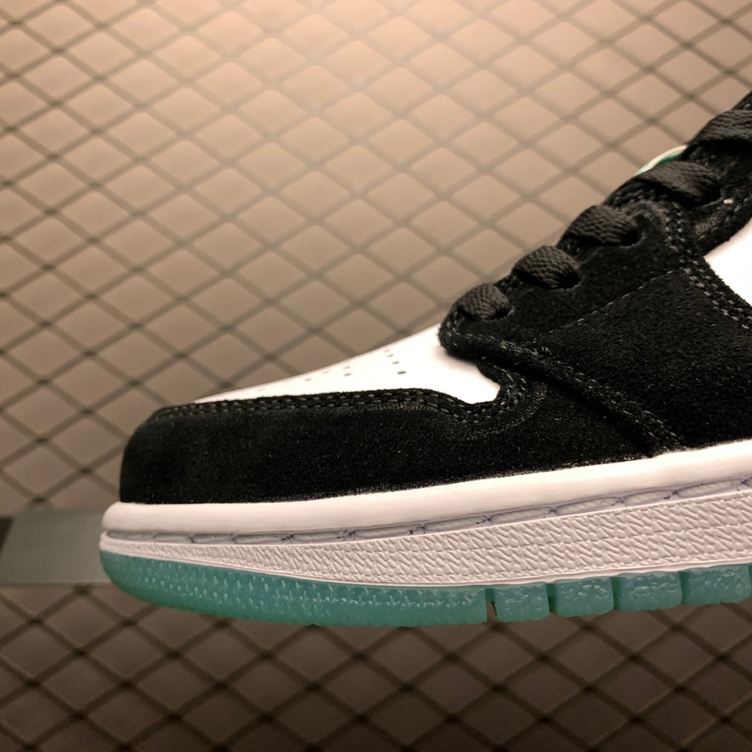 Nike Air Jordan 1 Low "Island Green"