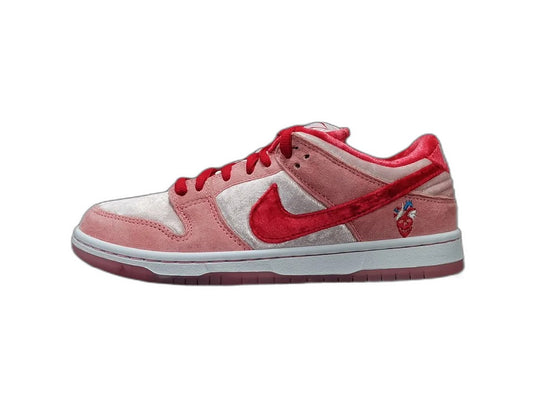Strangelove × Nike SB Dunk Low "Valentine’s Day"