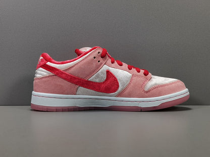 Strangelove × Nike SB Dunk Low "Valentine’s Day"