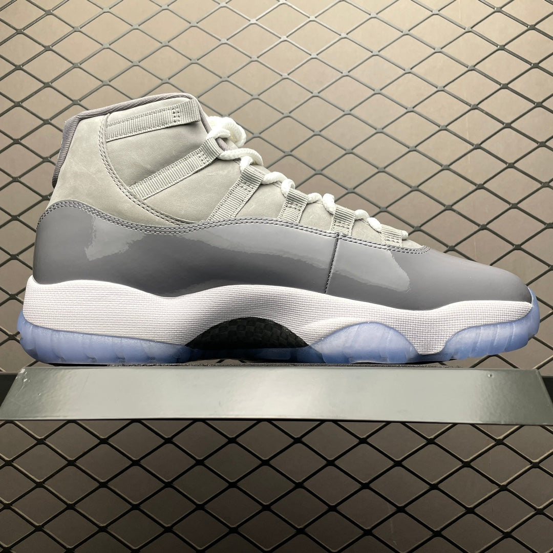 Nike Air Jordan 11 Retro "Cool Grey"
