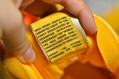 Off-White × Nike Air Rubber Dunk "University Gold"