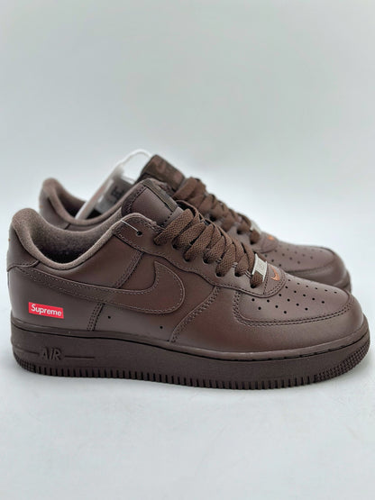 Supreme × Nike Air Force 1 Low "Baroque Brown"