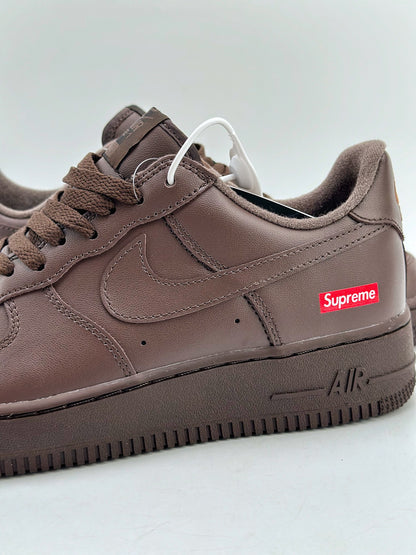 Supreme × Nike Air Force 1 Low "Baroque Brown"