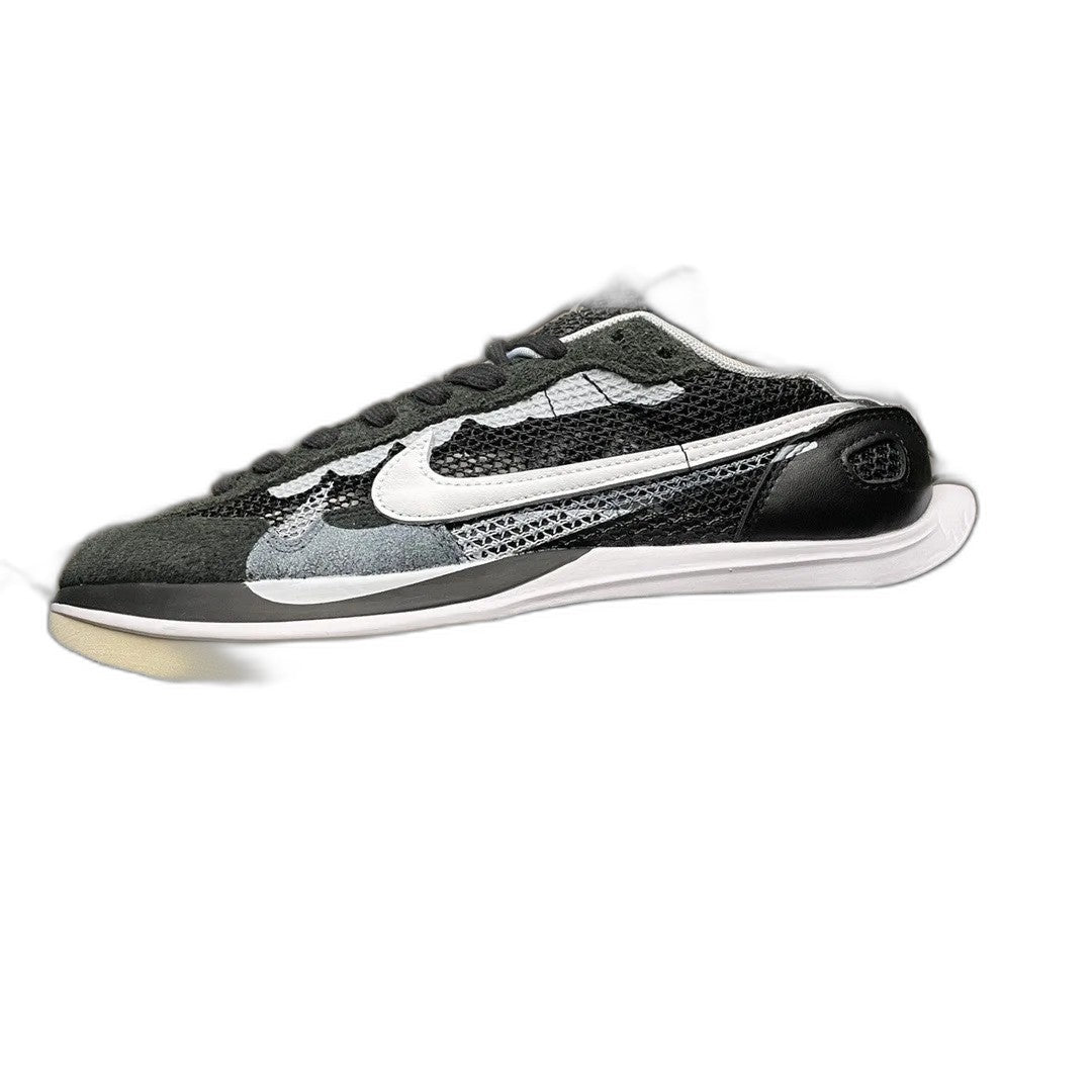 sacai × Nike Vapor Waffle "Black and White"