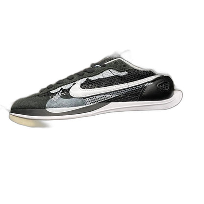 sacai × Nike Vapor Waffle "Black and White"