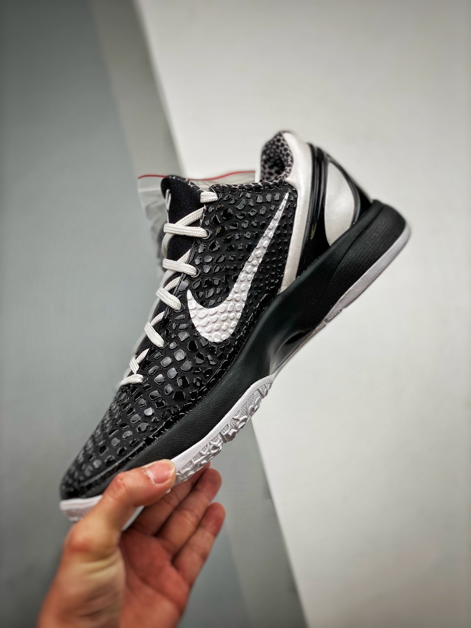 Nike Kobe 6 Protro "Mambacita Sweet 16"