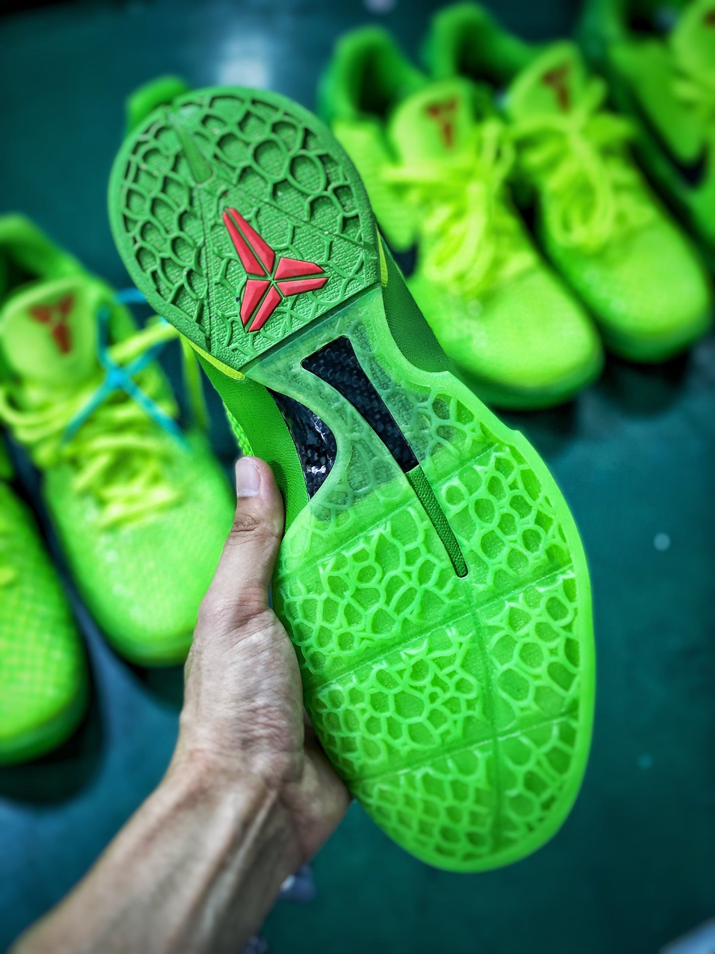 Nike Kobe 6 Protro "Grinch"