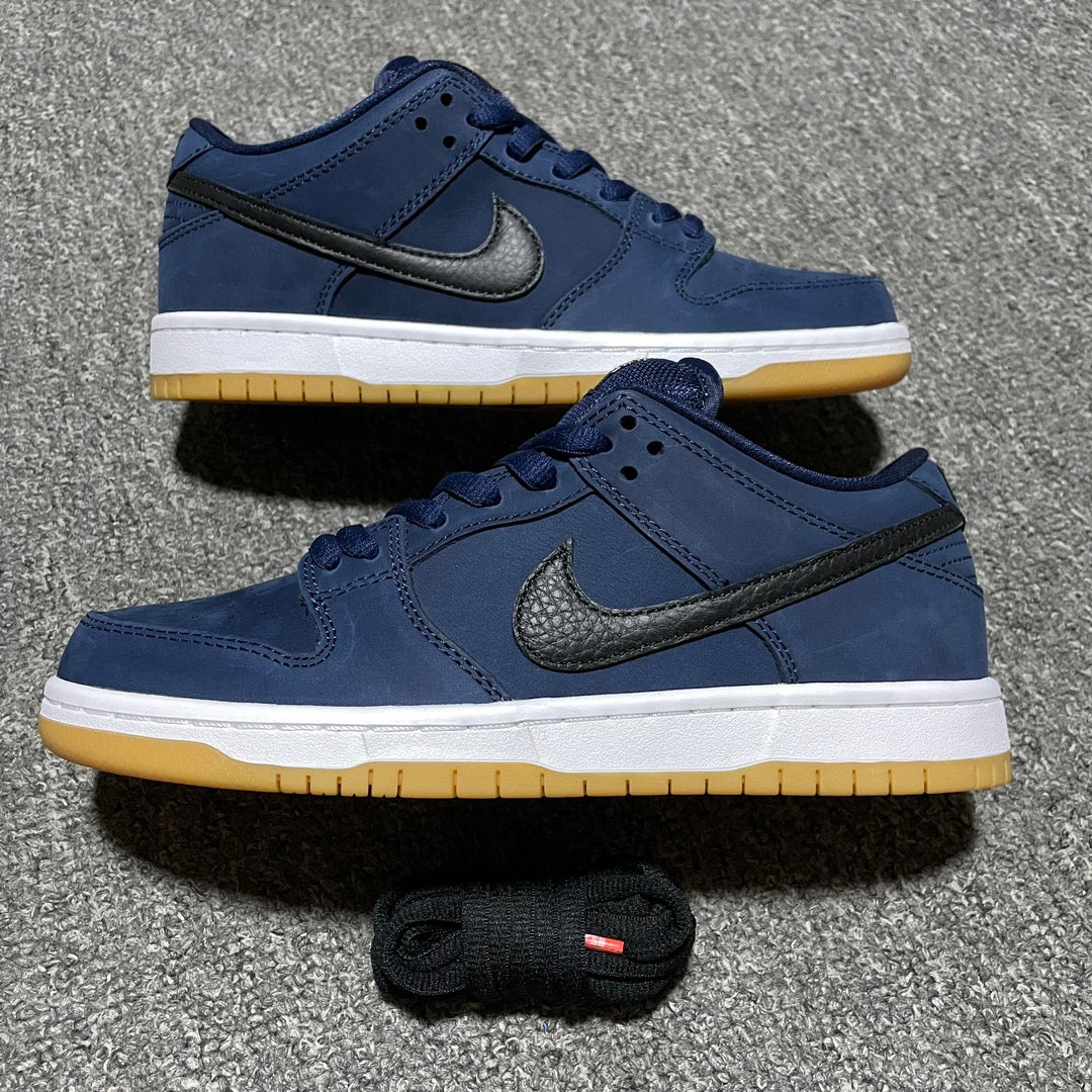Nike SB Dunk Low Orange Label "Obsidian/Black-Light Gum Brown"