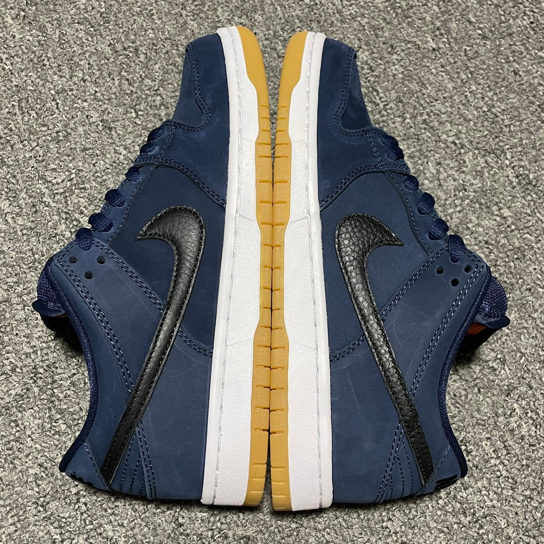 Nike SB Dunk Low Orange Label "Obsidian/Black-Light Gum Brown"