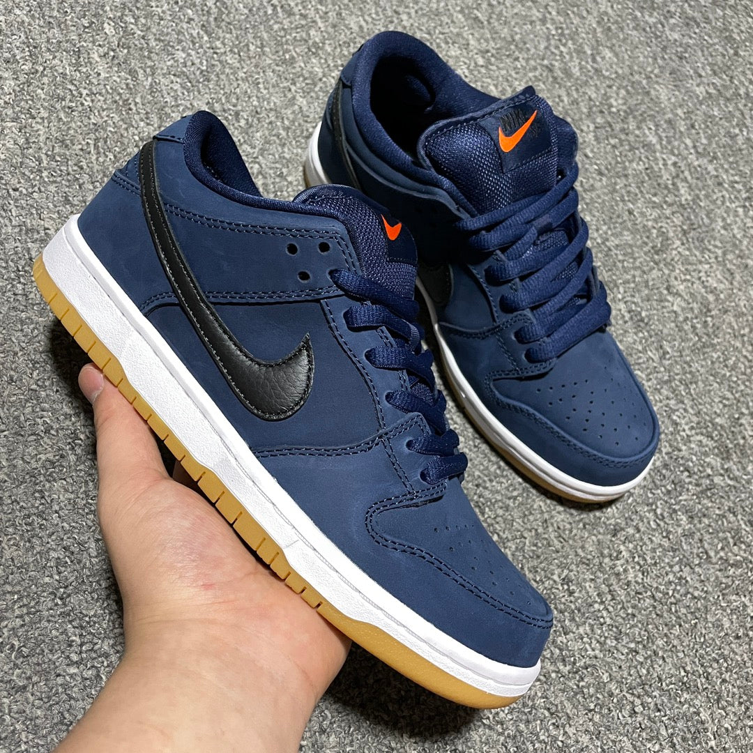 Nike SB Dunk Low Orange Label "Obsidian/Black-Light Gum Brown"