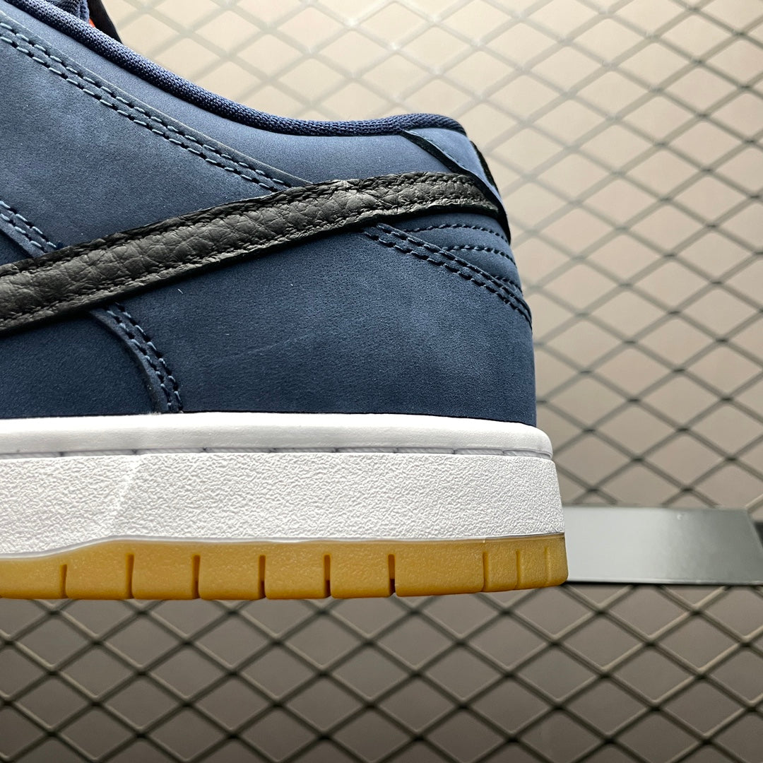 Nike SB Dunk Low Orange Label "Obsidian/Black-Light Gum Brown"