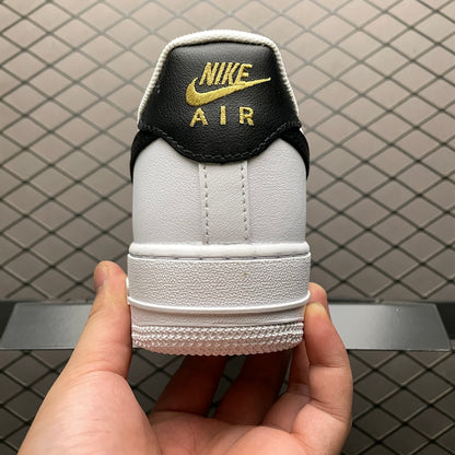 Nike Air Force 1 Low Essential sneakers