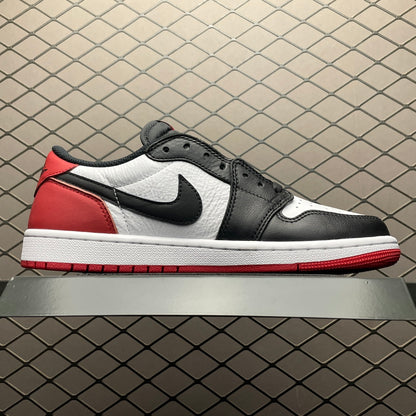 Nike Air Jordan 1 Low "Black Toe"