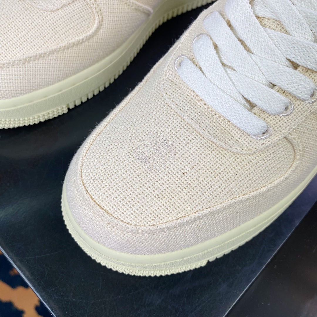 STUSSY × NIKE AIR FORCE 1 LOW "FOSSIL STONE"