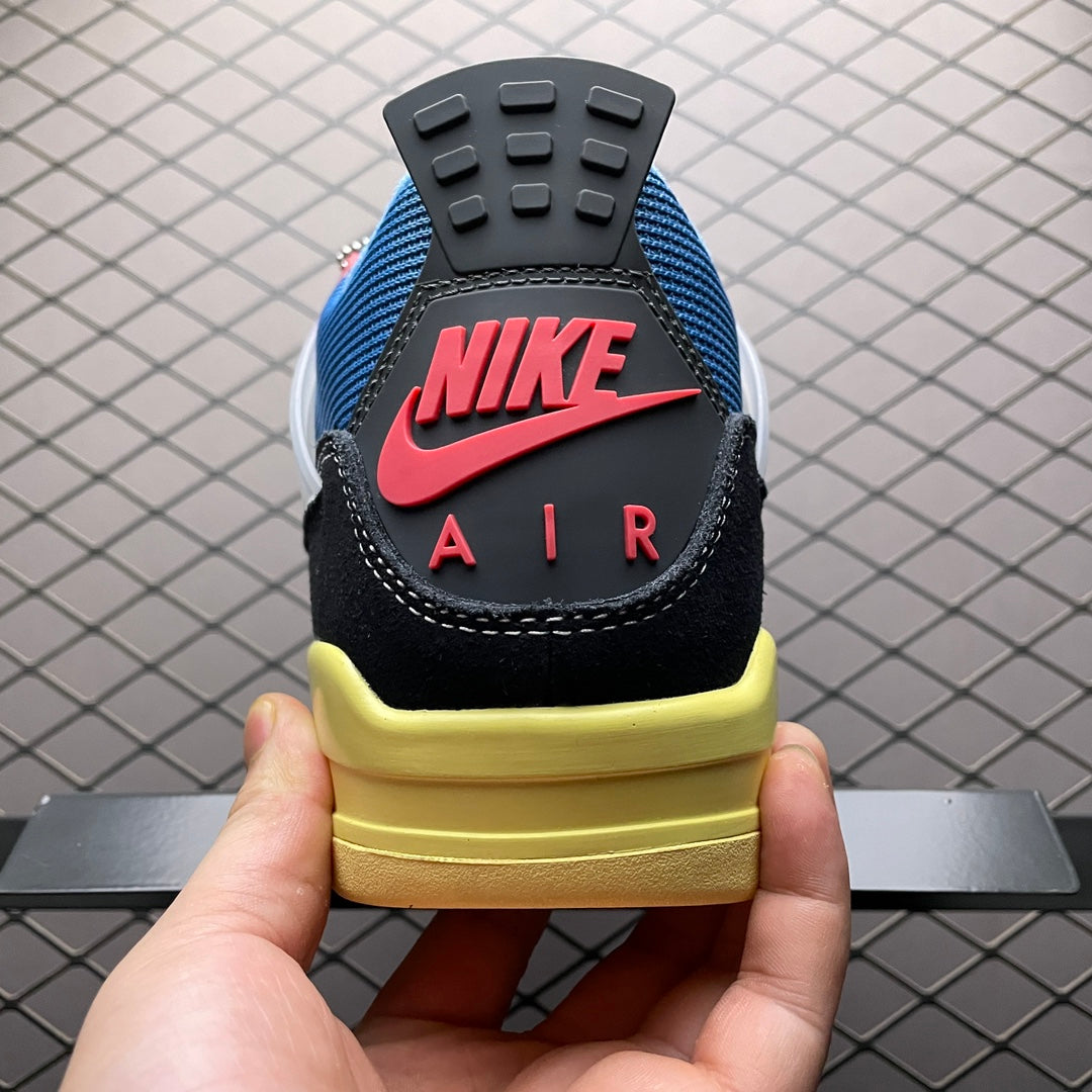 UNION × NIKE AIR JORDAN 4 "OFF NOIR"
