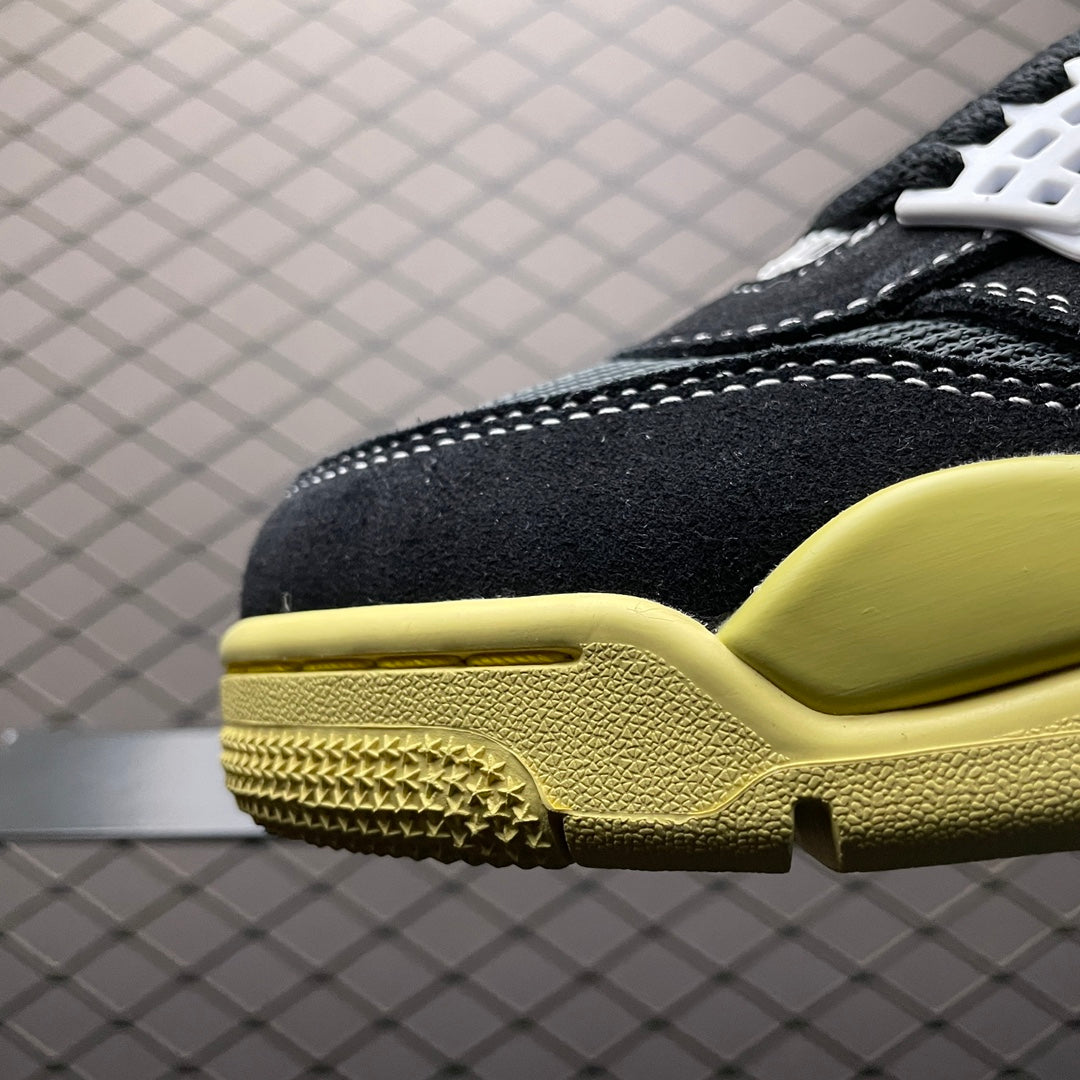 UNION × NIKE AIR JORDAN 4 "OFF NOIR"