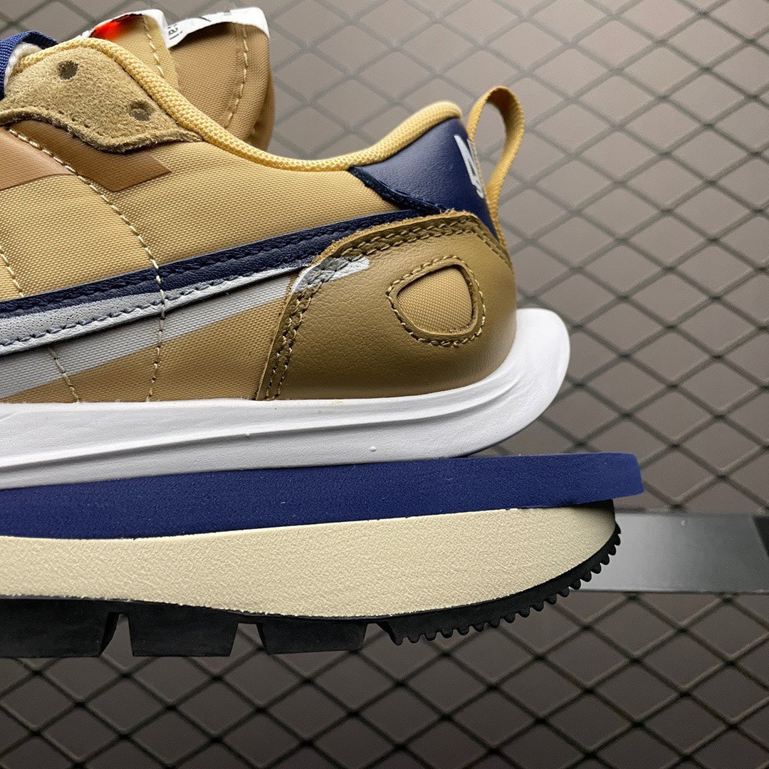 Sacai × Nike Vapor Waffle "Sesame And Blue Void"