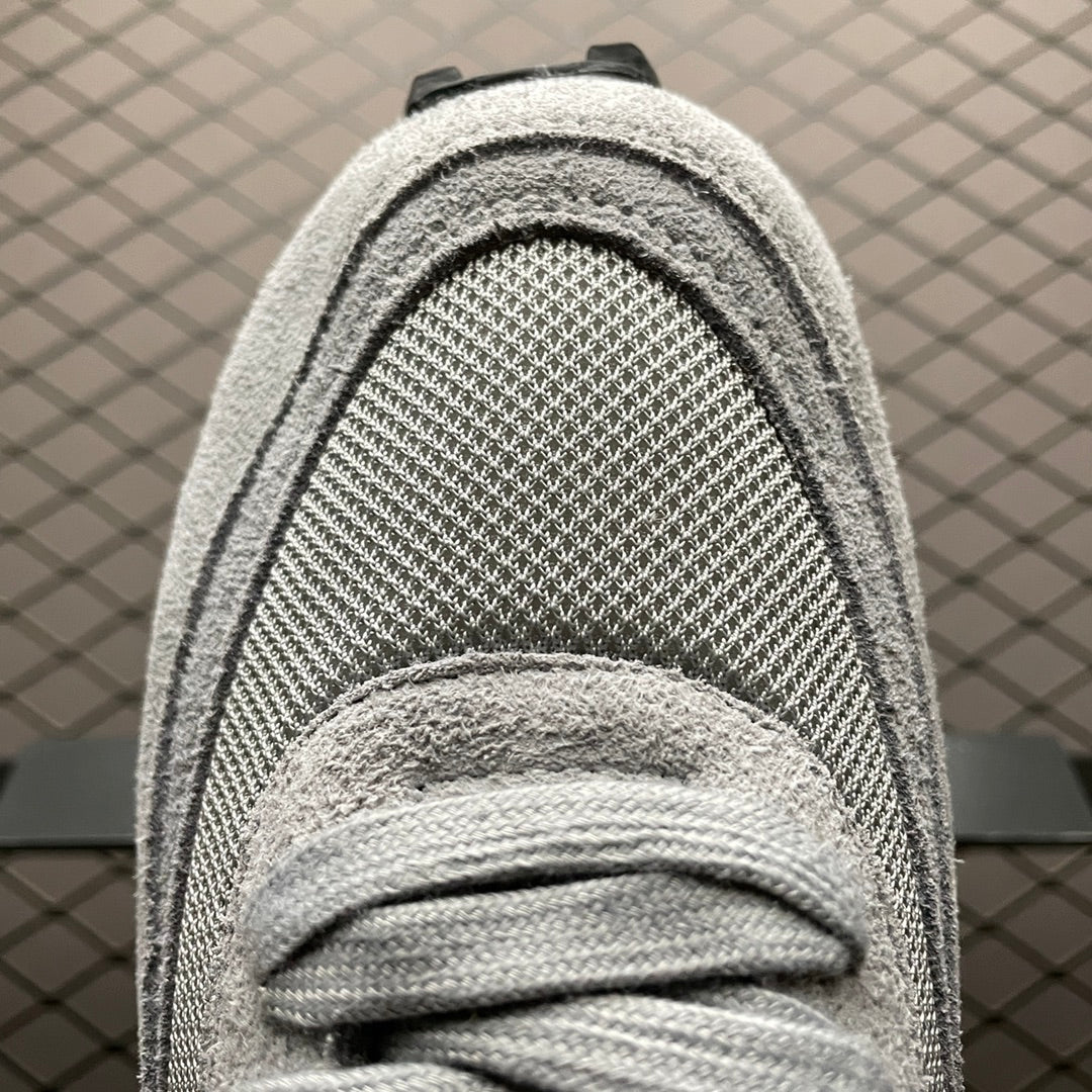 Fragment × sacai × Nike LD Waffle "Light Smoke Grey"