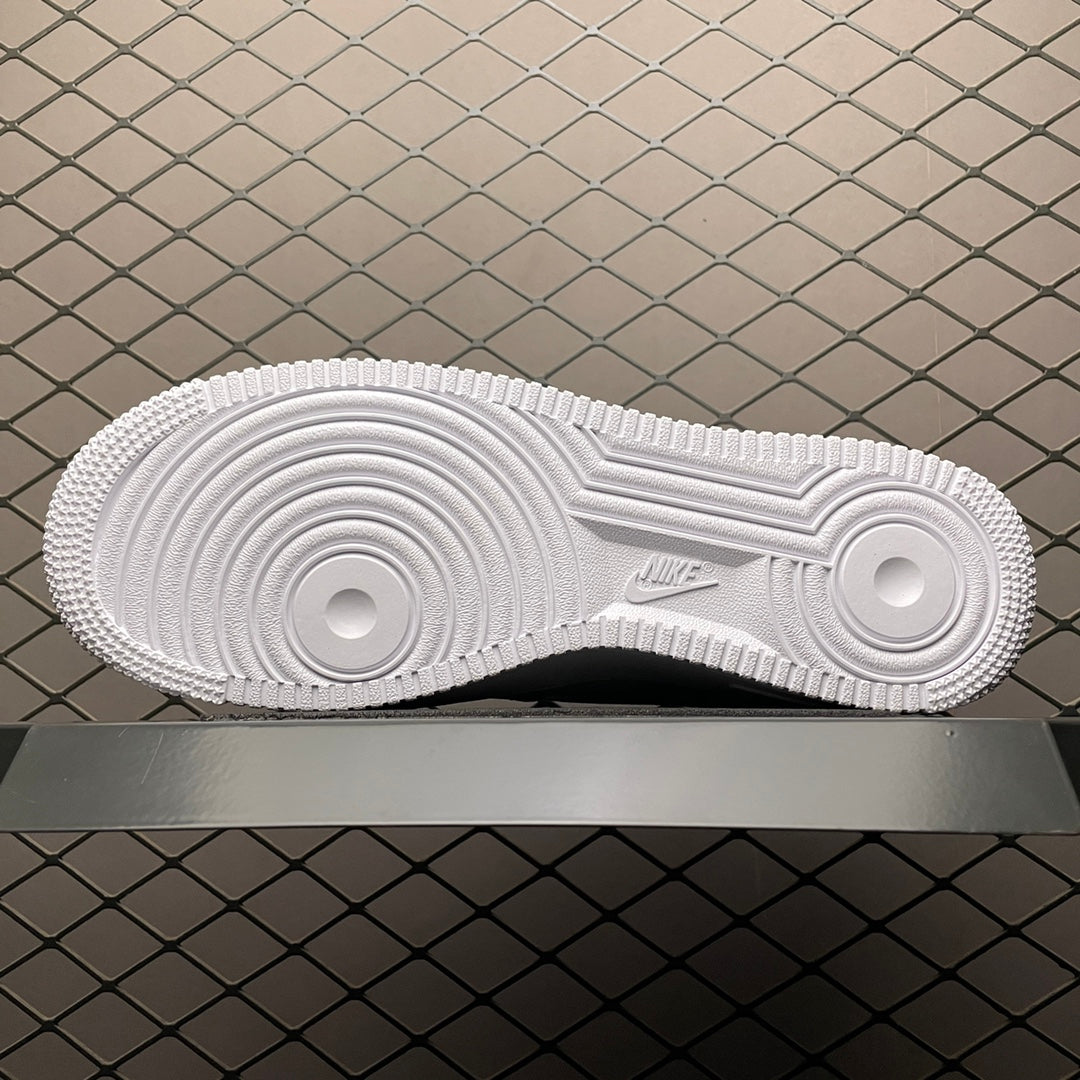 Nike WMNS Air Force 1 Low '07 Essential "White Paisley"