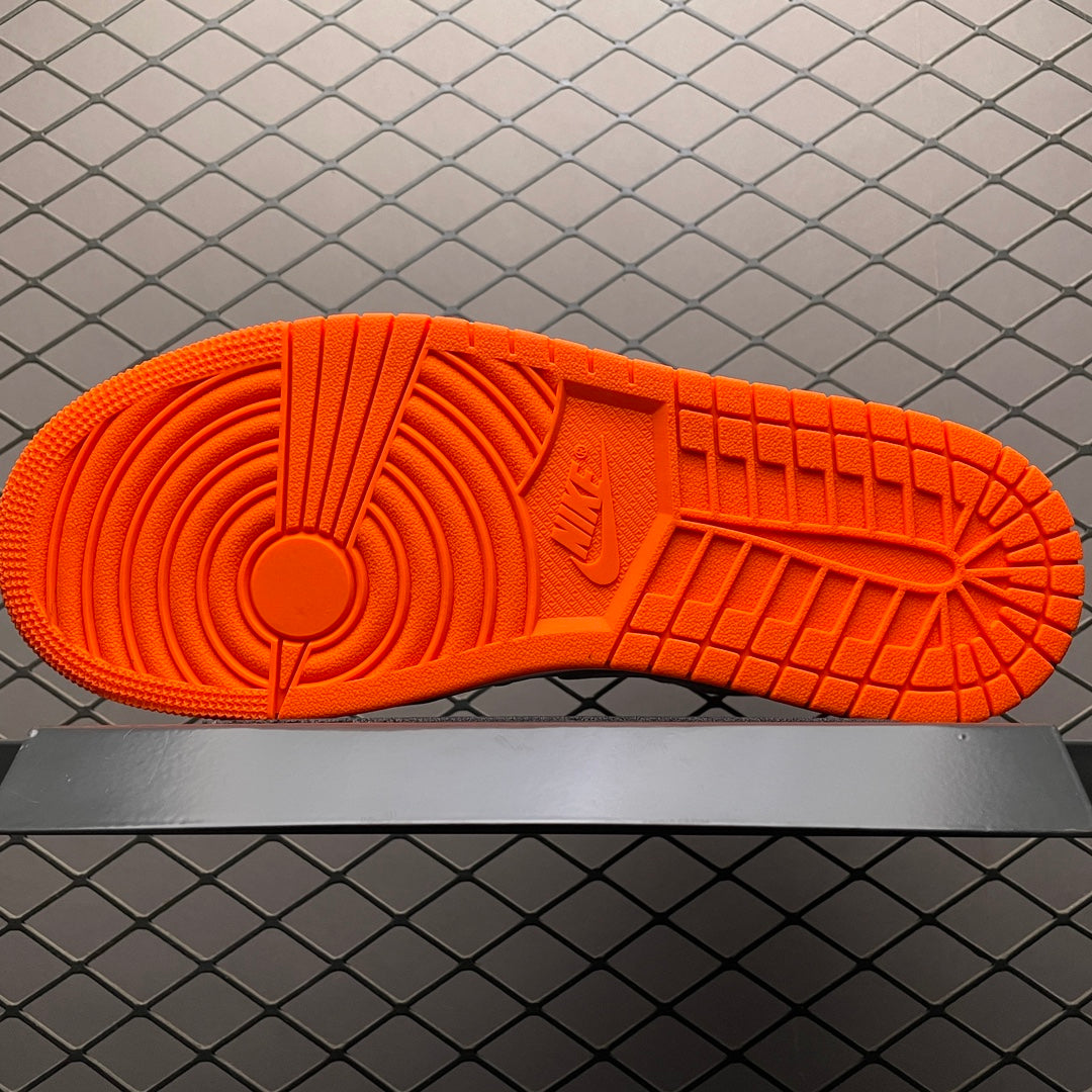 NIKE AIR JORDAN MID "ORANGE/WHITE"