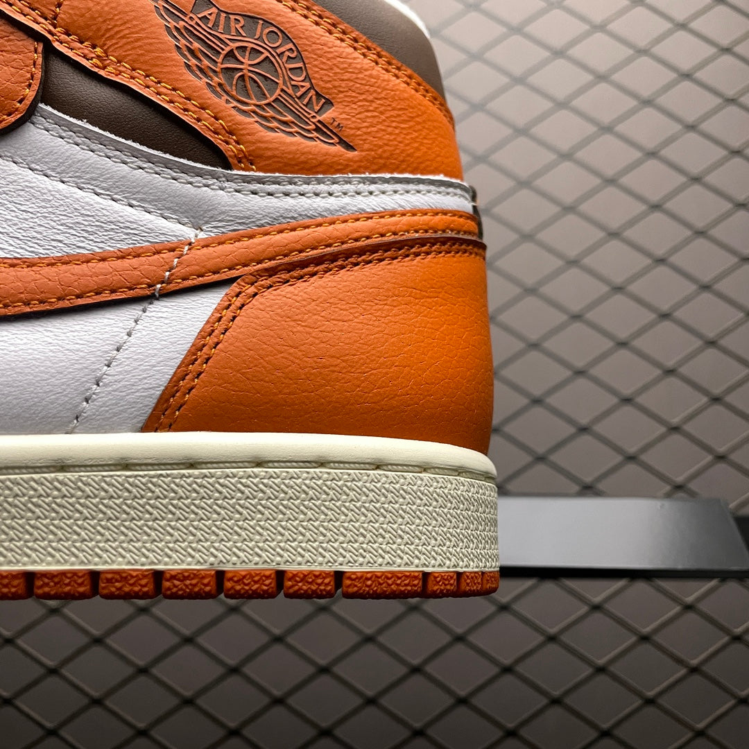 Nike WMNS Air Jordan 1 High OG "Starfish"