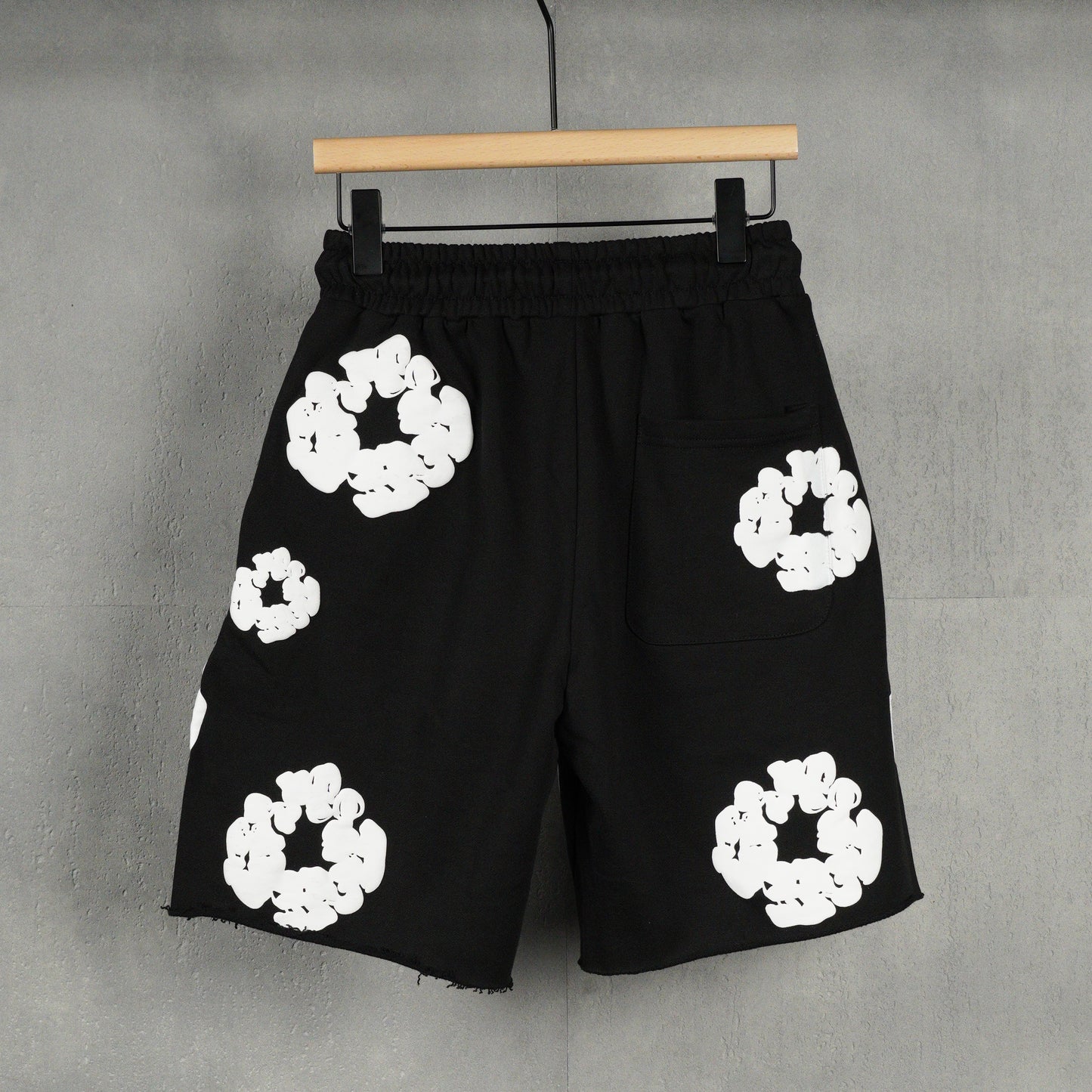 Denim Tears The Cotton Wreath Shorts 'Black'